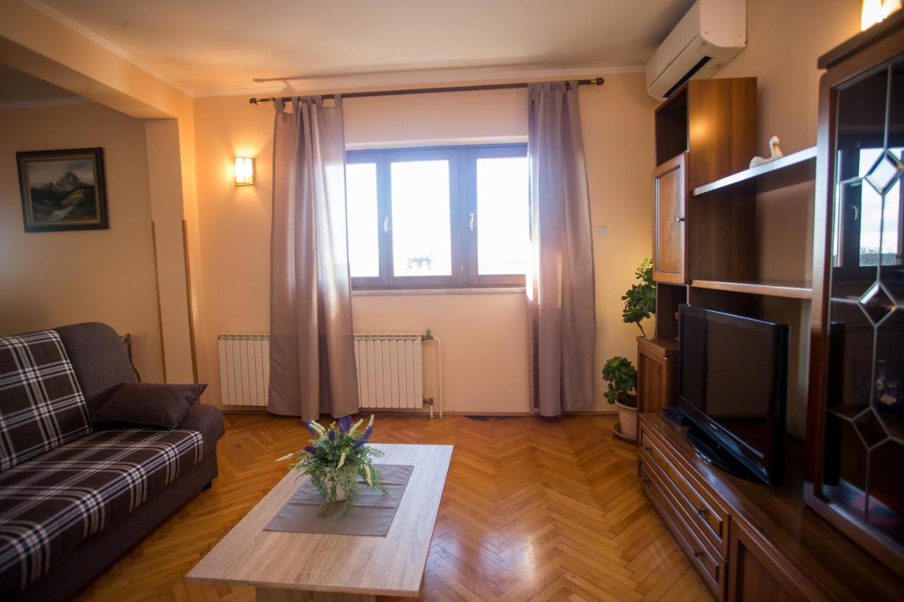 Apartman M&M Žminj Bagian luar foto